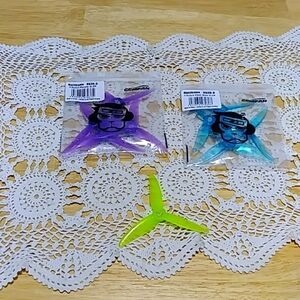 Gemfan Hurricane 3520-3 propellers bundle
